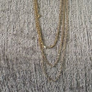 Kendra Scott Elegant Gold Layered Necklace